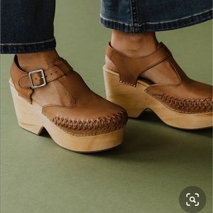 Free People Clogs